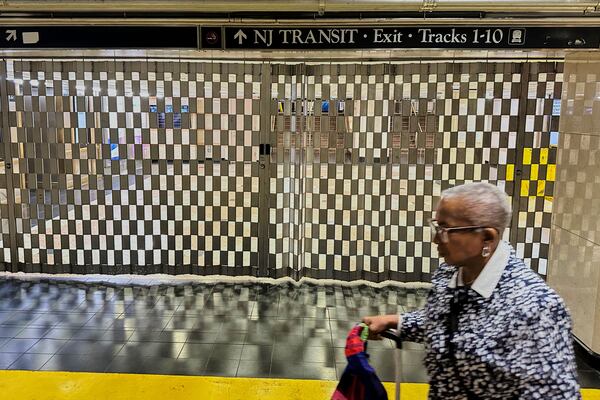 Access to NJ Transit train tracks is closed at Penn Station, in New York, due to an engineers strike, Friday, May 16, 2025. (AP Photo/Richard Drew)