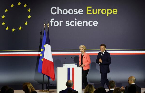 FILE - French President Emmanuel Macron and European Commission President Ursula Von der Leyen attend the "Choose Europe for Science" event at the Sorbonne University in Paris on Monday, May 5, 2025. (Gonzalo Fuentes/Pool via AP, File)