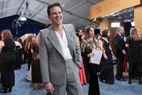 Andrew Scott arrives at the 31st annual Screen Actors Guild Awards on Sunday, Feb. 23, 2025, at the Shrine Auditorium in Los Angeles. (AP Photo/Chris Pizzello)