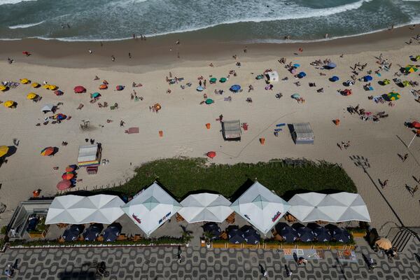 A beach kiosk sits on the Ipanema Beach boardwalk in Rio de Janeiro, Sunday, May 25, 2025. (AP Photo/Bruna Prado)