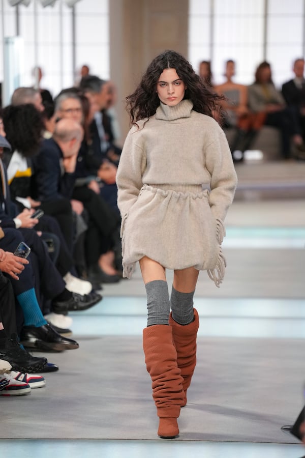 A model wears a creation as part of the Louis Vuitton Fall/Winter 2025-2026 Womenswear collection presented in Paris, Monday, March 10, 2025. (Photo by Scott A Garfitt/Invision/AP)