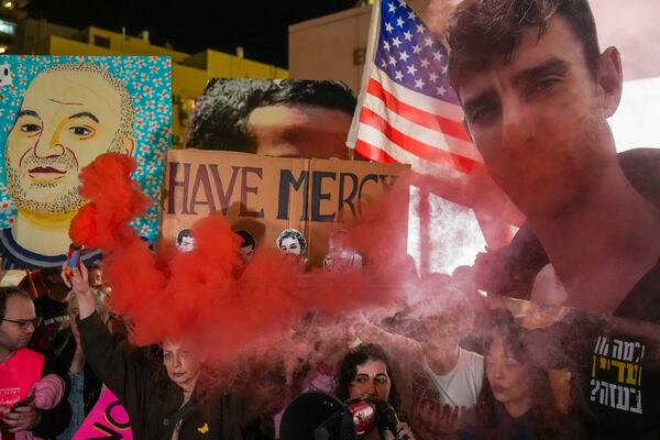 People attend a rally calling for the release of hostages held in the Gaza Strip, in front of the U.S. Embassy branch office in Tel Aviv, Israel, Tuesday, Feb. 4, 2025, ahead of the planned meeting between U.S. President Donald Trump and Israeli Prime Minister Benjamin Netanyahu. (Photo/Ohad Zwigenberg)