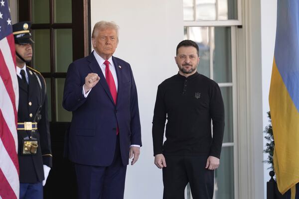 President Donald Trump welcomes Ukraine President Volodymyr Zelenskyy at the White House in Washington, Friday, Feb. 28, 2025. (AP Photo/Ben Curtis)